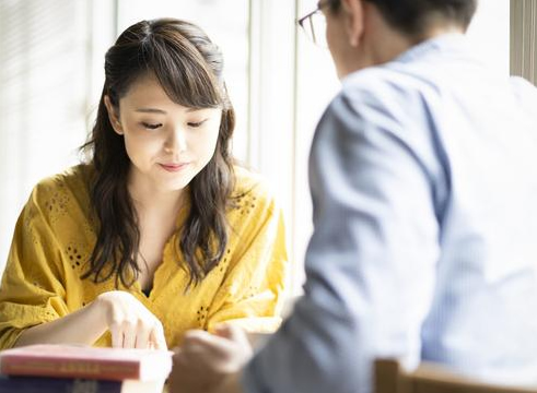 女人遇到婚外情就连男人的一句承诺都得不到